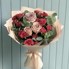 Букет цветов из:  Гвоздики и Розы в Верхние Киги