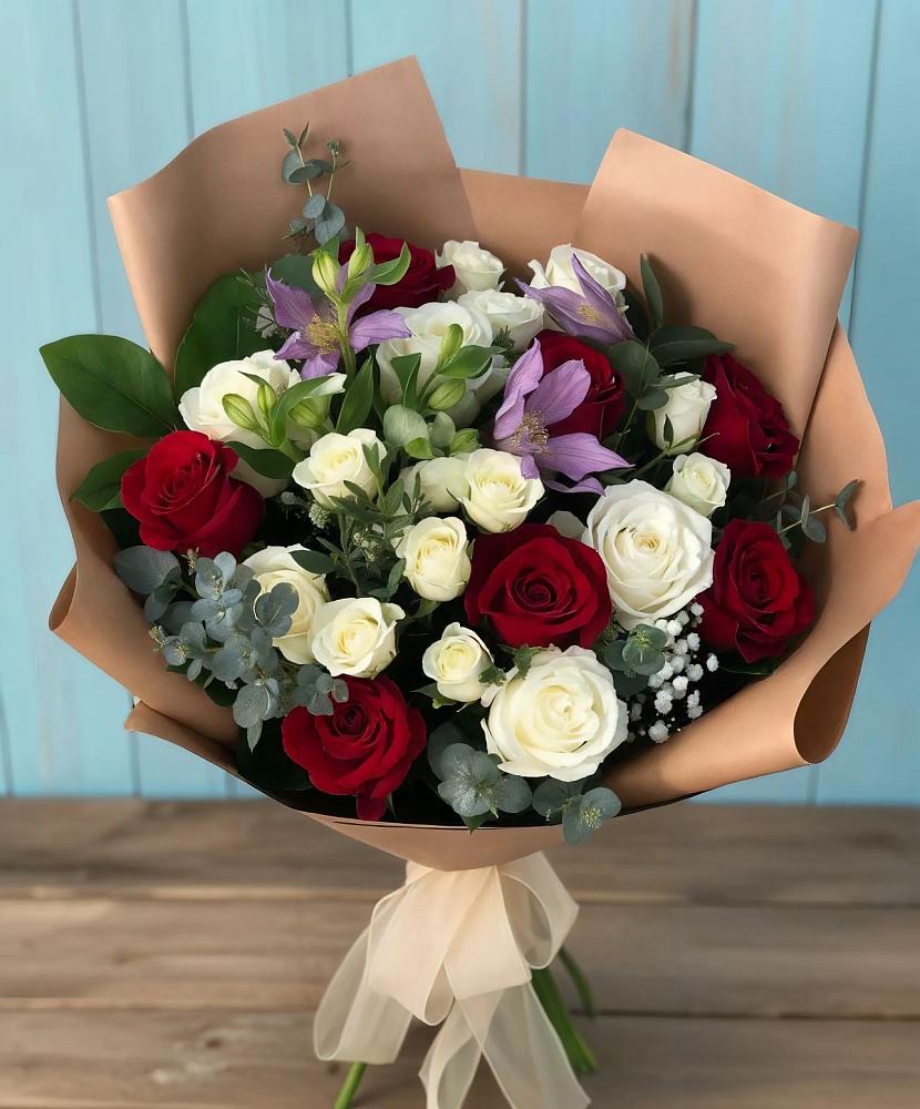 Букет цветов из: Розы и Альстромерии в Верхние Киги